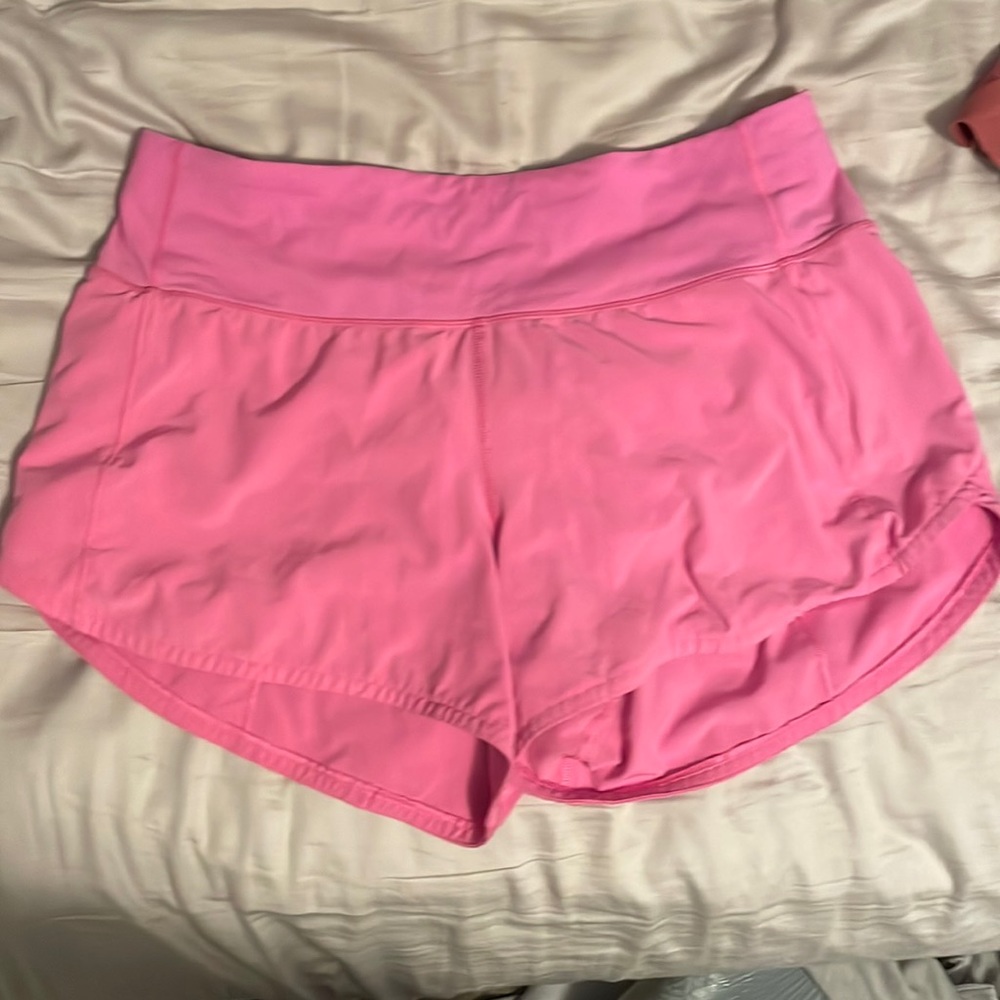 Pink Lululemon Speed-Up short 4” size 6 tall